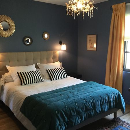 Les Epis Du Vent Bed and Breakfast Adilly Eksteriør billede