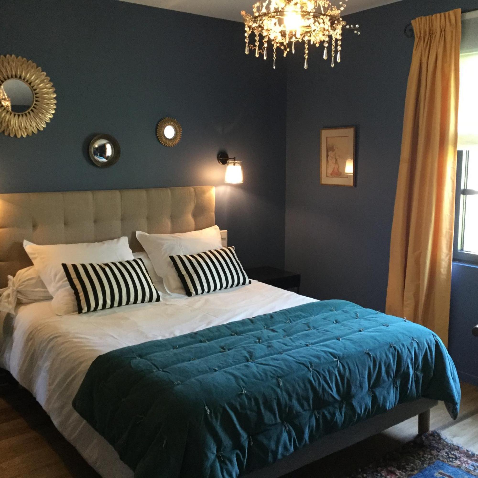 Les Epis Du Vent Bed and Breakfast Adilly Eksteriør billede
