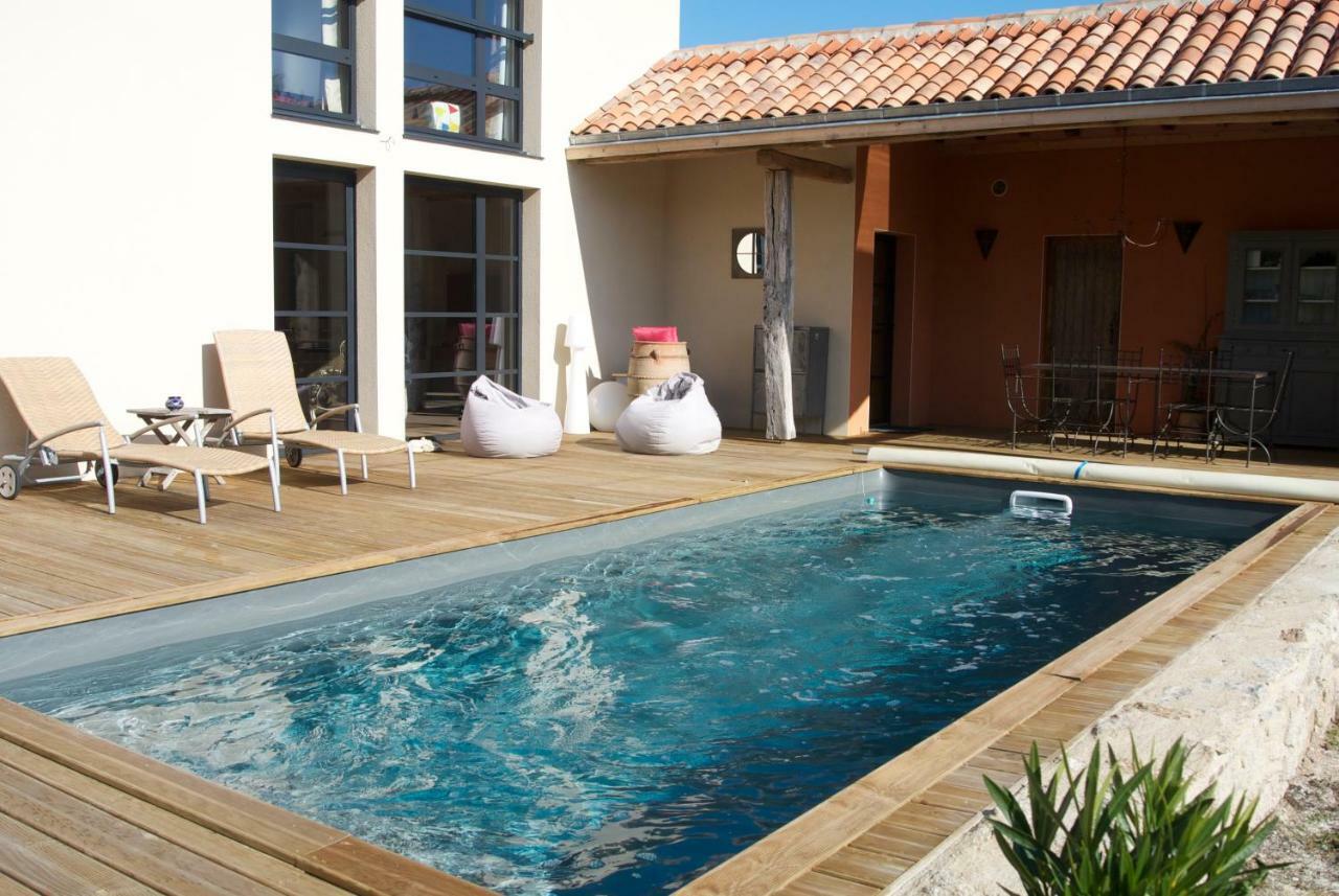 Les Epis Du Vent Bed and Breakfast Adilly Eksteriør billede